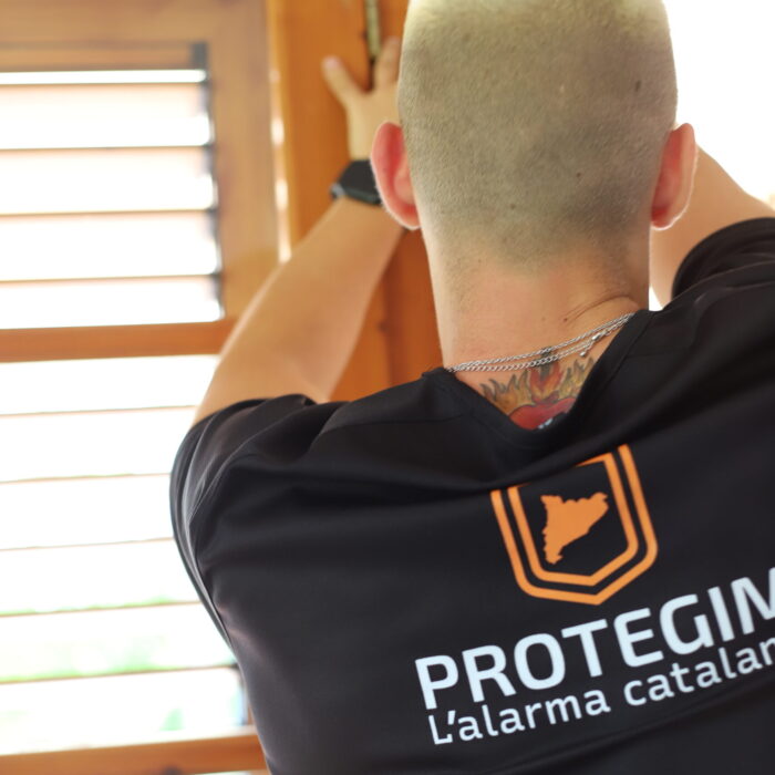 IMG_2225 - Protegim - Protegim com escollir alarma per a la llar